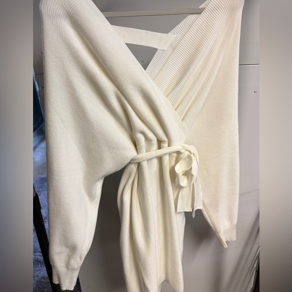 Off-White Cream Off-the-Shoulder Sweater